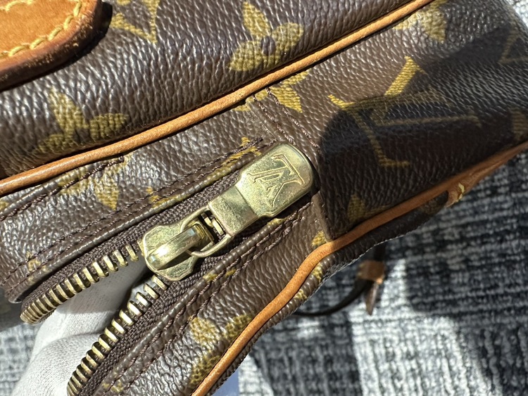 アマゾン（ブランドバッグ）の商品画像 - 査定依頼日：2026年1月18日 - 最高査定価格：40,000円