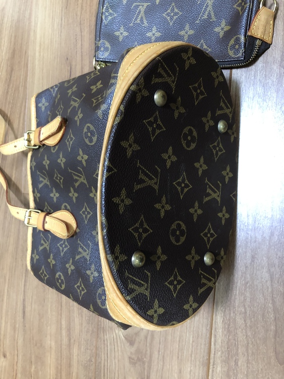 バケット（ブランドバッグ）の商品画像 - 査定依頼日：2022年4月18日 - 最高査定価格：65,000円