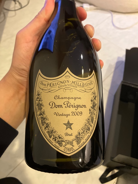 シャンパン ドン・ペリニヨン （お酒）の商品画像 - 査定依頼日：2026年1月16日 - 最高査定価格：19,500円