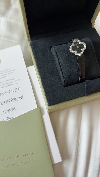 その他 ヴァン クリーフ＆アーペル VCAR03890（高級時計）の商品画像 - 査定依頼日：2025年5月1日 - 最高査定価格：1,200,000円