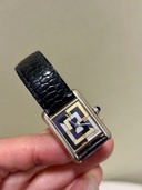 カルティエ タンク Must de Cartier Tank – Art Deco (Limited Edition)（高級時計）の商品画像 - 査定依頼日：2025年12月11日 - 最高査定価格：1,000,000円