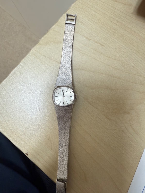 ロレックス その他 PRECISIO（高級時計）の商品画像 - 査定依頼日：2025年8月29日 - 最高査定価格：450,000円