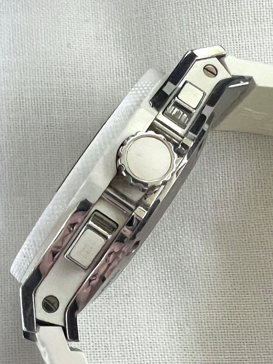 ウブロ ビックバン （高級時計）の商品画像 - 査定依頼日：2026年1月29日 - 最高査定価格：760,000円