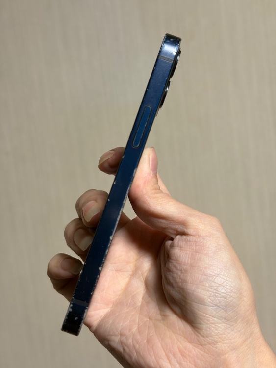 iPhone 12mini（スマホ）の商品画像 - 査定依頼日：2026年9月4日 - 最高査定価格：14,000円
