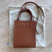 LOEWE ロエベ スタンダード A5 トート（ブランドバッグ）の商品画像 - 査定依頼日：2026年10月2日 - 最高査定価格：80,000円