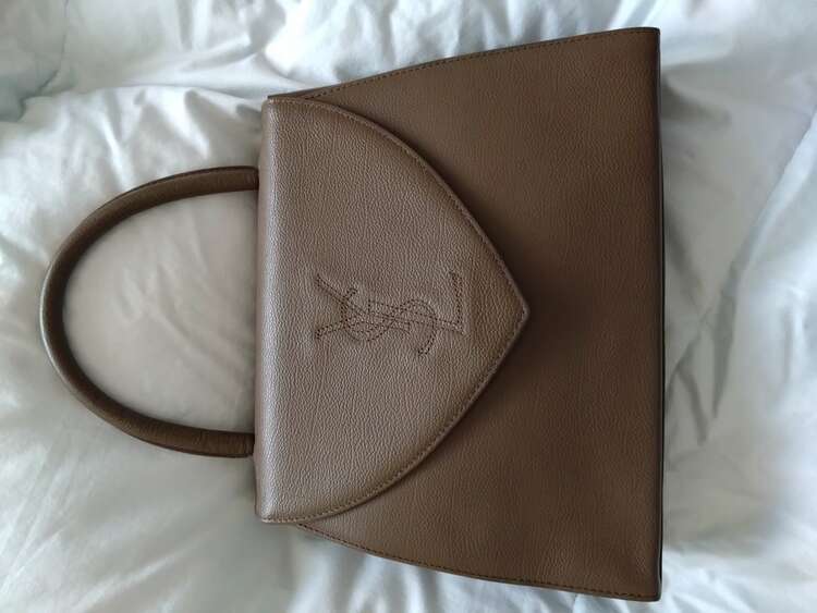 ワンハンドルバッグ（ブランドバッグ）の商品画像 - 査定依頼日：2025年4月19日 - 最高査定価格：20,000円