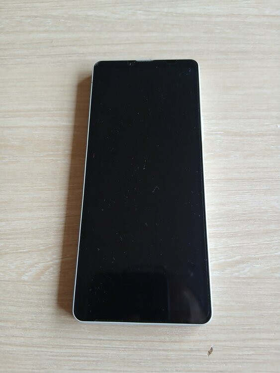Xperia Xperia10 Ⅵ シリーズ au（スマホ）の商品画像 - 査定依頼日：2026年7月4日 - 最高査定価格：21,000円