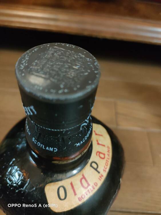 ウイスキー オールドパー （お酒）の商品画像 - 査定依頼日：2026年4月15日 - 最高査定価格：500円