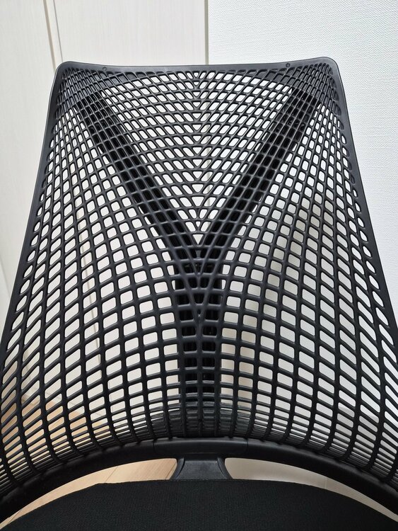 ハーマンミラー セイルチェア（家具・寝具）の商品画像 - 査定依頼日：2026年1月12日 - 最高査定価格：15,500円