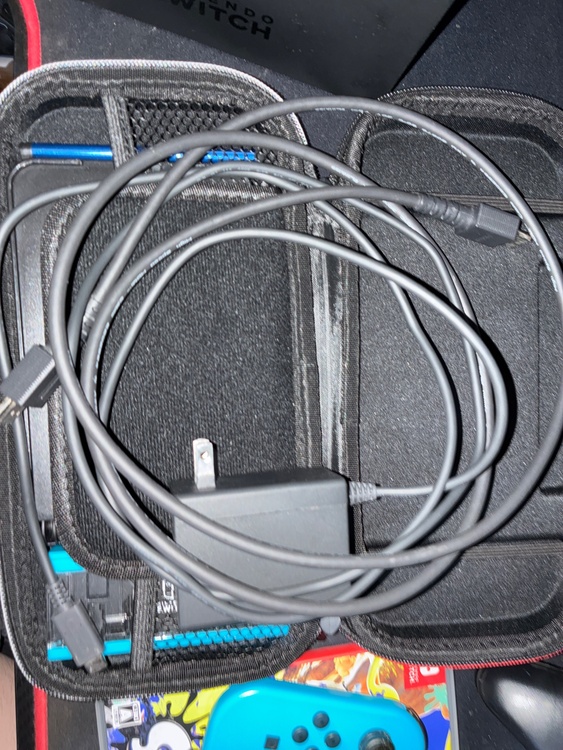 Nintendo Switch（ゲーム機本体・ゲームソフト）の商品画像 - 査定依頼日：2025年12月15日 - 最高査定価格：11,000円