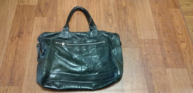 バレンシアガ バッグ（ブランドバッグ）の商品画像 - 査定依頼日：2025年10月26日 - 最高査定価格：40,000円