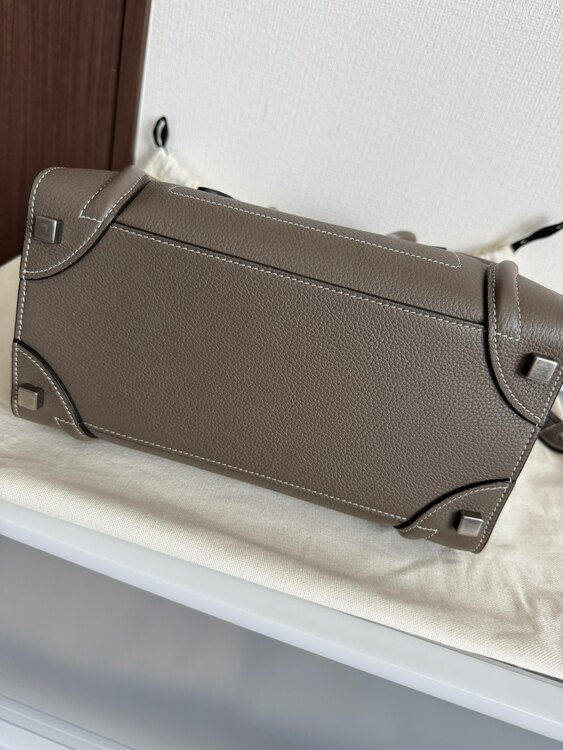 セリーヌ  （ブランドバッグ）の商品画像 - 査定依頼日：2025年3月20日 - 最高査定価格：100,000円