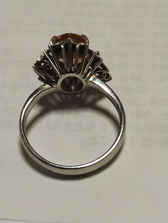 天然トパーズプラチナリング（宝石）の商品画像 - 査定依頼日：2025年4月2日 - 最高査定価格：25,000円