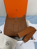 エルメス エブリン （ブランドバッグ）の商品画像 - 査定依頼日：2026年1月18日 - 最高査定価格：570,000円