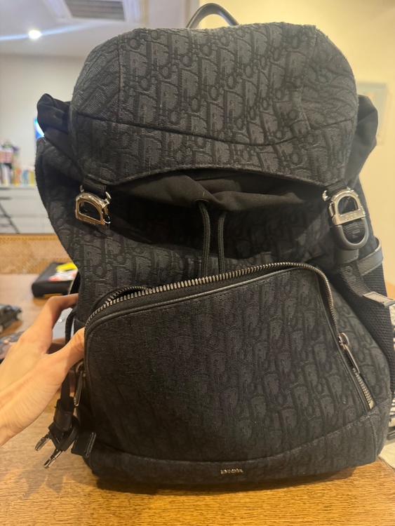リュック（ブランドバッグ）の商品画像 - 査定依頼日：2026年1月23日 - 最高査定価格：100,000円
