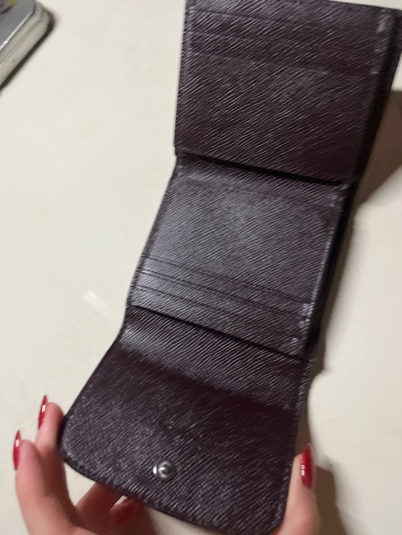 コーチ　財布（ブランド財布・小物）の商品画像 - 査定依頼日：2025年10月7日 - 最高査定価格：1,000円