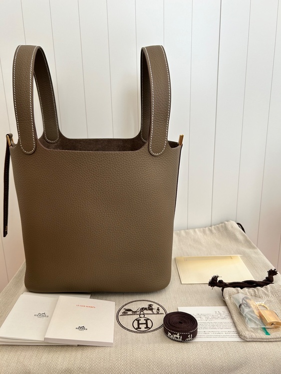 ピコタンロック MM（ブランドバッグ）の商品画像 - 査定依頼日：2026年1月24日 - 最高査定価格：590,000円