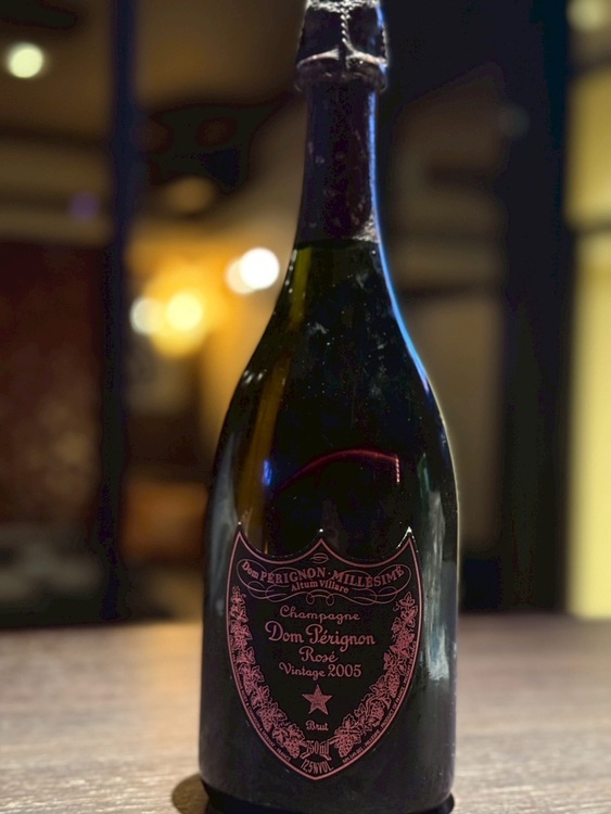 ロゼ（お酒）の商品画像 - 査定依頼日：2025年11月10日 - 最高査定価格：34,000円