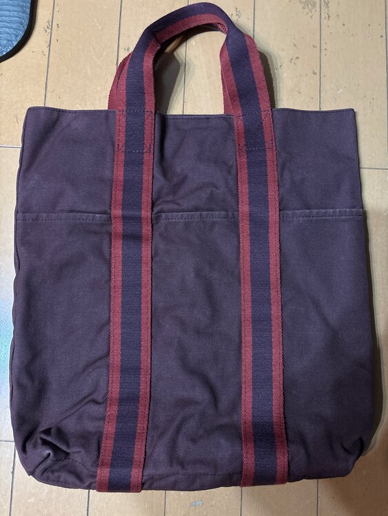 エルメス フールトゥ （ブランドバッグ）の商品画像 - 査定依頼日：2025年4月29日 - 最高査定価格：30,000円