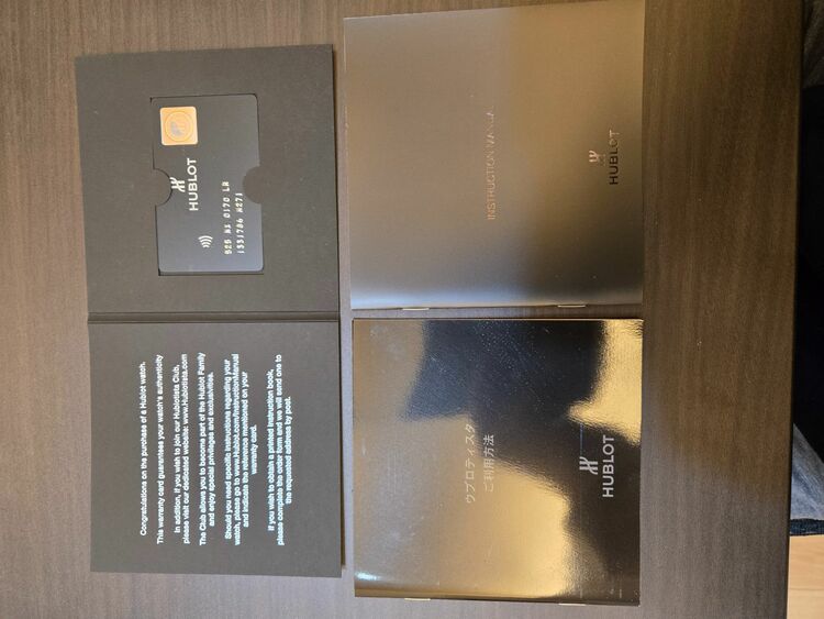 ウブロ クラシックフュージョン 525.NX.0170.L（高級時計）の商品画像 - 査定依頼日：2025年9月29日 - 最高査定価格：930,000円