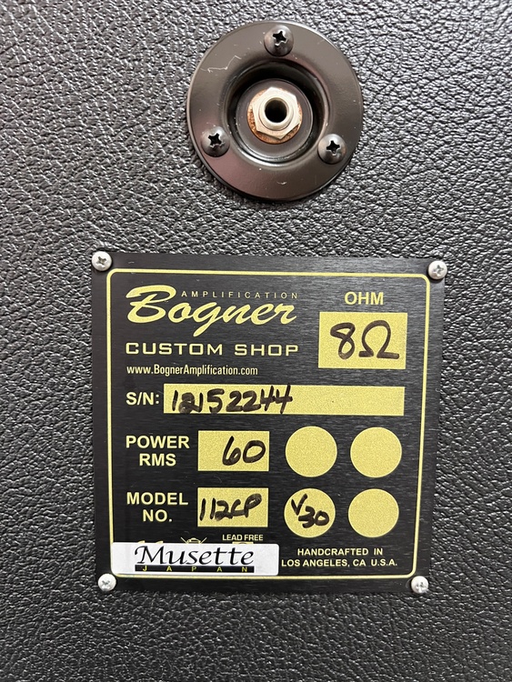 Bogner 1x2スピーカー　Cube Closed Back Dual Ported-8 8Ω（ピアノ・楽器・PA機材）の商品画像 - 査定依頼日：2026年8月9日 - 最高査定価格：80,000円
