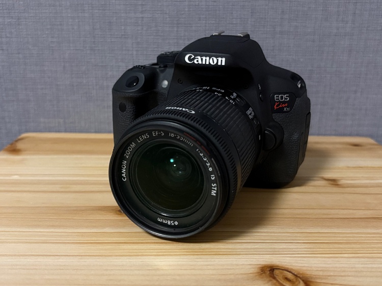 EOS KISS x7i（カメラ）の商品画像 - 査定依頼日：2026年6月11日 - 最高査定価格：17,100円