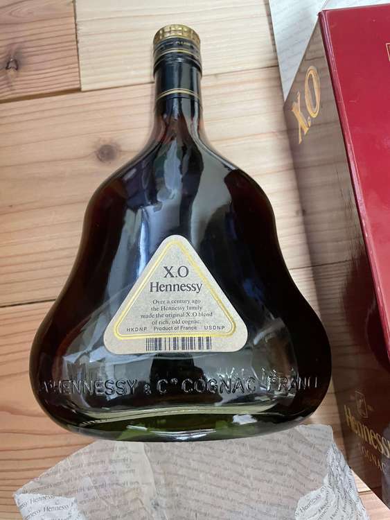 ヘネシー　X.O　グリーンボトル金キャップ（お酒）の商品画像 - 査定依頼日：2022年8月11日 - 最高査定価格：24,000円