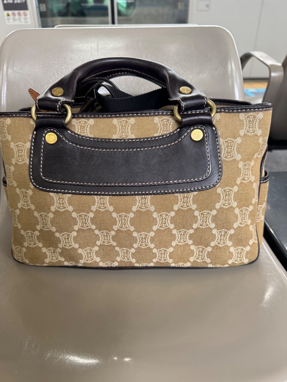 ブギー（ブランドバッグ）の商品画像 - 査定依頼日：2025年10月8日 - 最高査定価格：35,000円