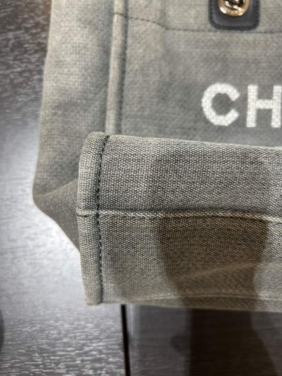 ドーヴィル（ブランドバッグ）の商品画像 - 査定依頼日：2025年11月27日 - 最高査定価格：560,000円