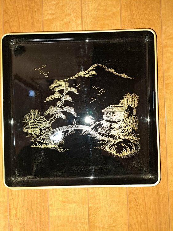 輪島塗　お膳　5客（美術品・骨董品）の商品画像 - 査定依頼日：2026年2月21日 - 最高査定価格：2,000円