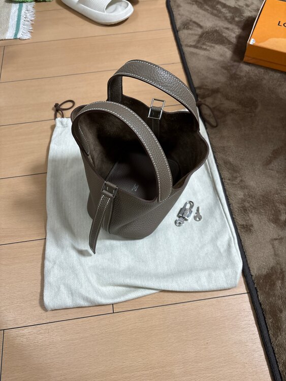 エルメス ピコタン （ブランドバッグ）の商品画像 - 査定依頼日：2025年3月28日 - 最高査定価格：600,000円