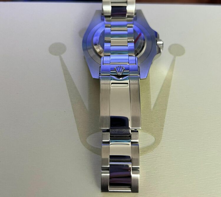 ロレックス GMTマスター （高級時計）の商品画像 - 査定依頼日：2025年9月1日 - 最高査定価格：2,100,000円