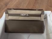 ケリーポシェット（ブランドバッグ）の商品画像 - 査定依頼日：2026年2月1日 - 最高査定価格：2,800,000円