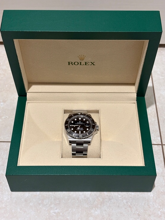 ロレックス サブマリーナー 126610lm（高級時計）の商品画像 - 査定依頼日：2026年4月10日 - 最高査定価格：2,300,000円