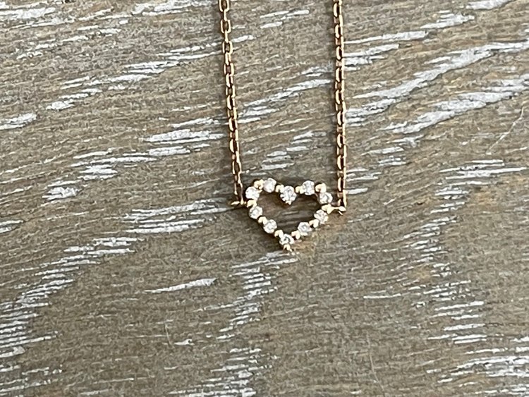 Agete アガット　ダイヤモンドブレスレット（金・貴金属）の商品画像 - 査定依頼日：2022年10月25日 - 最高査定価格：5,000円