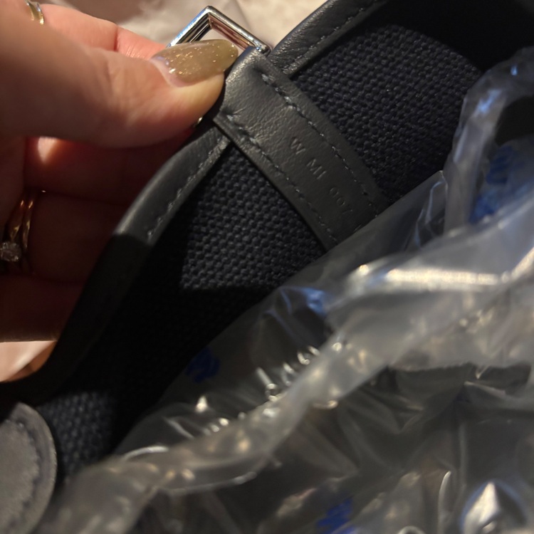 ピコタンカーゴ（ブランドバッグ）の商品画像 - 査定依頼日：2025年11月20日 - 最高査定価格：420,000円