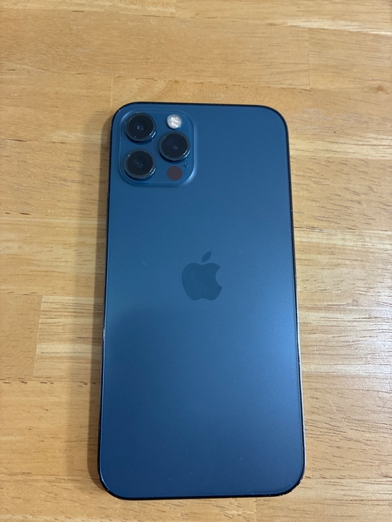 iPhone14pro（スマホ）の商品画像 - 査定依頼日：2026年10月15日 - 最高査定価格：61,000円
