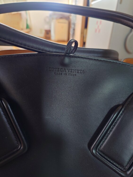 BOTTEGAVENETA（ブランドバッグ）の商品画像 - 査定依頼日：2026年9月22日 - 最高査定価格：90,000円