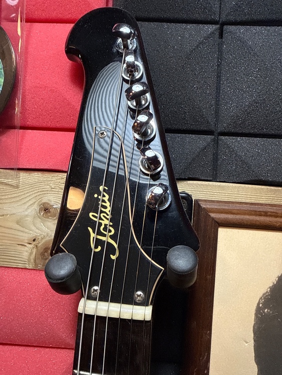 ファイヤーバード（ピアノ・楽器・PA機材）の商品画像 - 査定依頼日：2026年4月2日 - 最高査定価格：100,000円