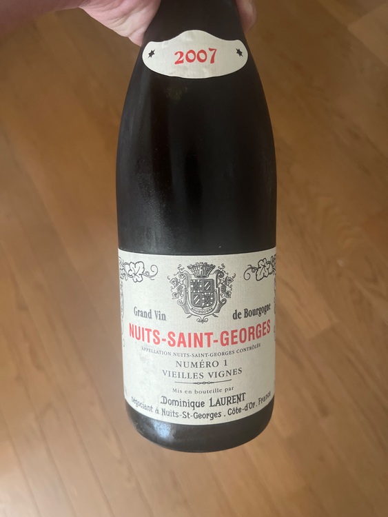 ニュイサンジョルジュ（お酒）の商品画像 - 査定依頼日：2025年7月23日 - 最高査定価格：5,500円