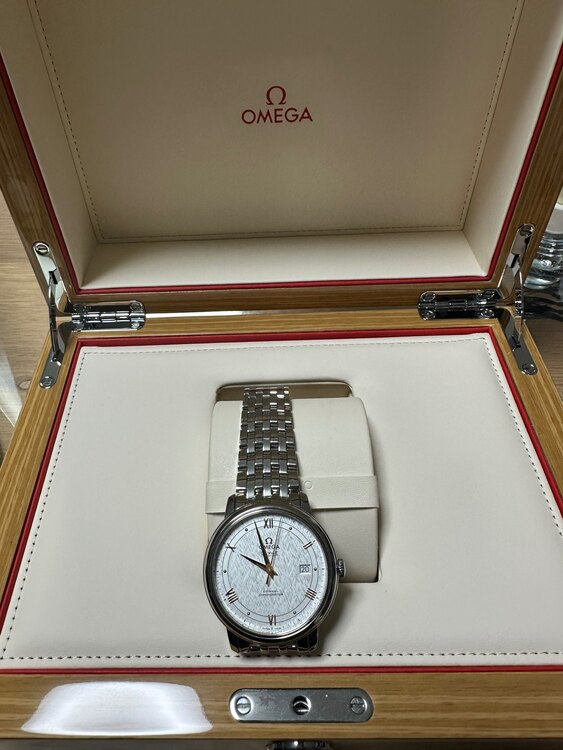 オメガ その他 8946383（高級時計）の商品画像 - 査定依頼日：2025年4月6日 - 最高査定価格：300,000円