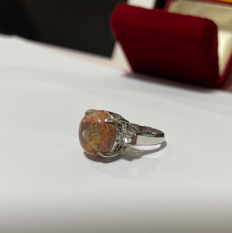 カンテラオパール リング（金・貴金属）の商品画像 - 査定依頼日：2026年1月5日 - 最高査定価格：40,000円