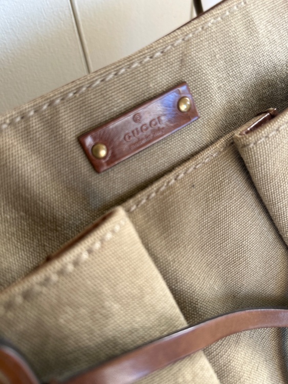 GUCCI バンブー キャンバストートバッグ（ブランドバッグ）の商品画像 - 査定依頼日：2026年1月8日 - 最高査定価格：30,000円