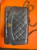 CHANEL ダイアナ　25（ブランドバッグ）の商品画像 - 査定依頼日：2026年7月17日 - 最高査定価格：351,000円