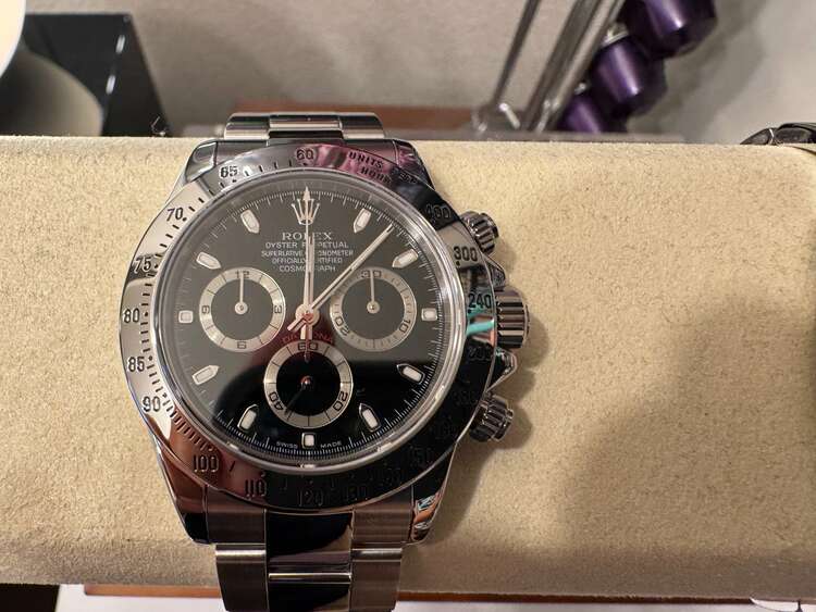 ロレックス デイトナ 11620（高級時計）の商品画像 - 査定依頼日：2025年5月4日 - 最高査定価格：3,000,000円