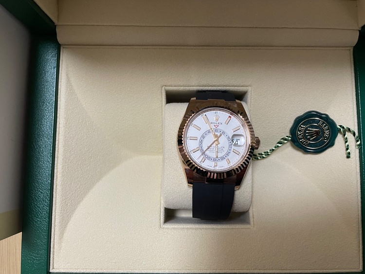 326235 11JR7066（高級時計）の商品画像 - 査定依頼日：2026年2月12日 - 最高査定価格：5,750,000円