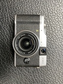 FUJIFILM X20（カメラ）の商品画像 - 査定依頼日：2022年5月25日 - 最高査定価格：21,000円