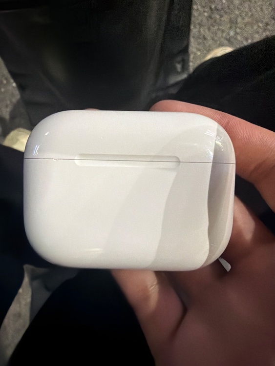 AirPodsPro3世代（オーディオ・スピーカー）の商品画像 - 査定依頼日：2026年5月24日 - 最高査定価格：15,000円
