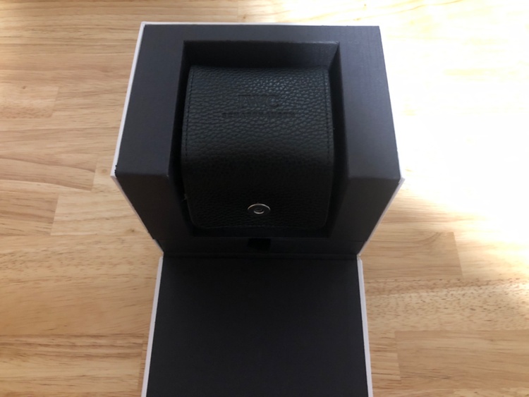 IWC ポルトフィーノ 35650（高級時計）の商品画像 - 査定依頼日：2026年2月5日 - 最高査定価格：305,000円