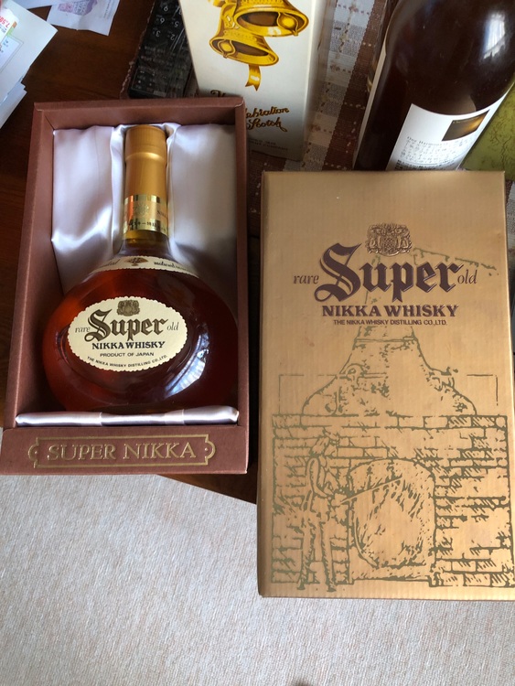 スーパーニッカ（お酒）の商品画像 - 査定依頼日：2025年8月10日 - 最高査定価格：500円